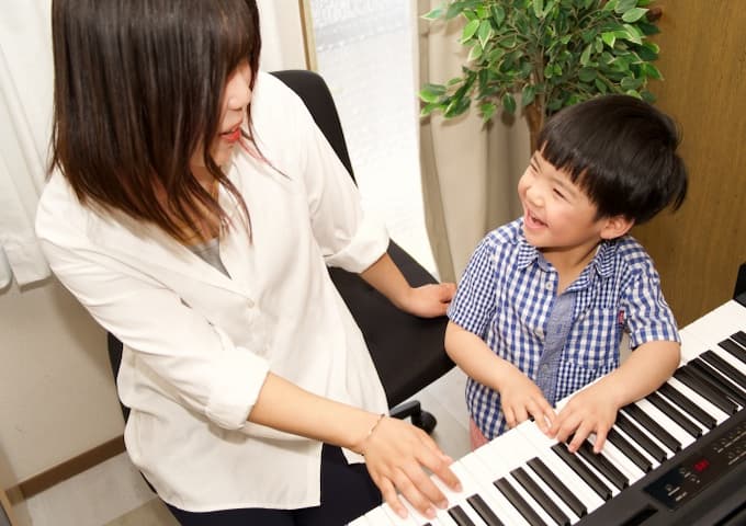 あいさつから始まる音のレッスン